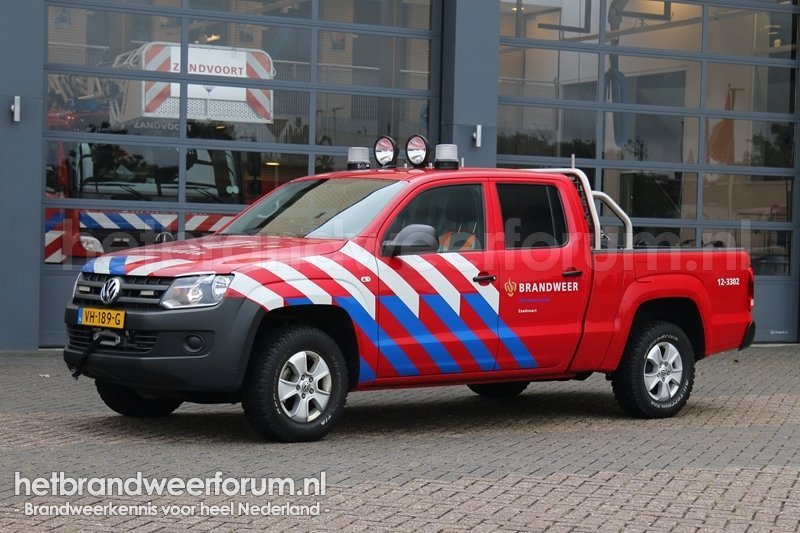 12-3302 Personeels/Materiaalvoertuig