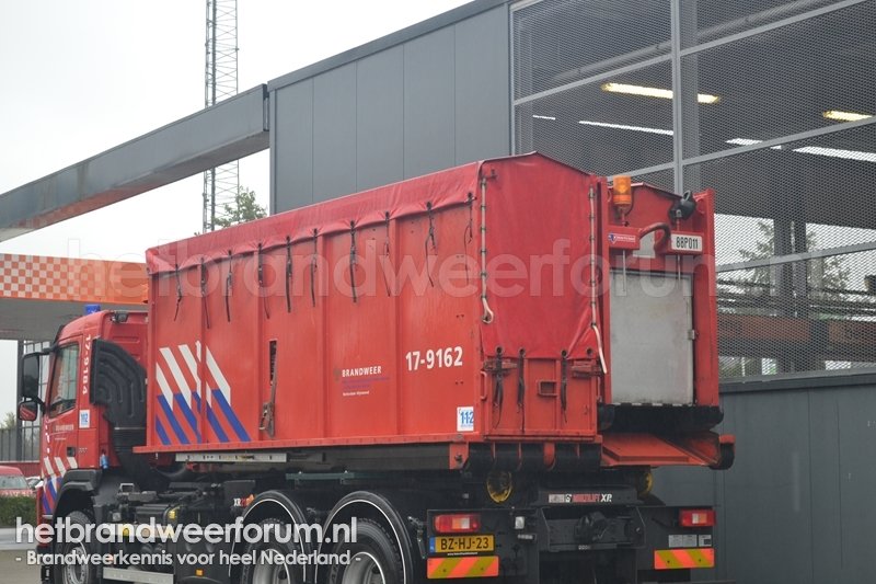 17-9162 Dompelpomphaakarmbak