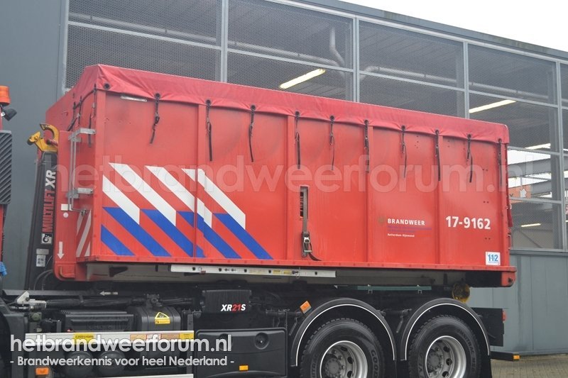 17-9162 Dompelpomphaakarmbak