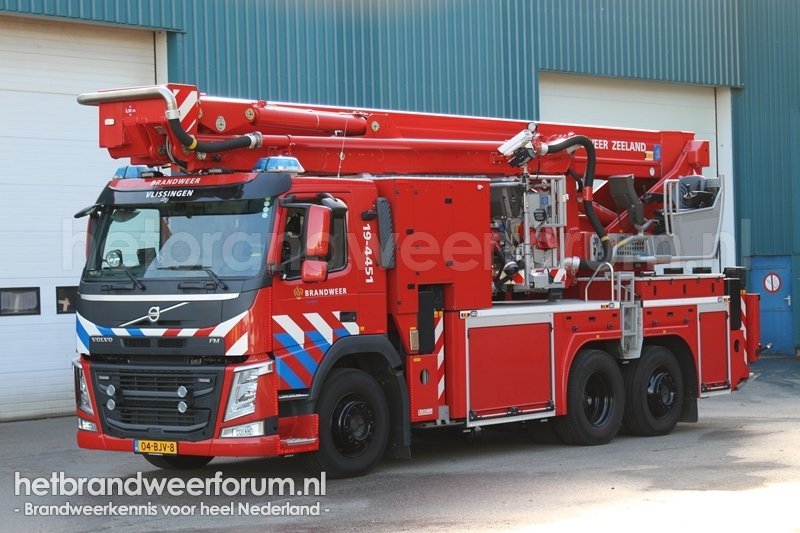 19-4451 Hoogwerker