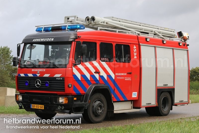 19-4534 Tankautospuit