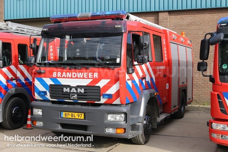 19-4633 Tankautospuit