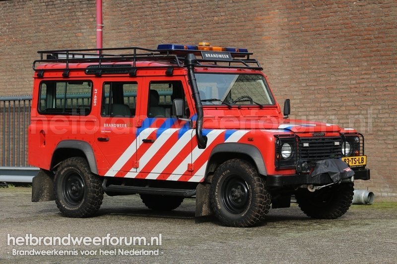 21-4501 Personeel/Materiaalvoertuig (83-TS-LB)