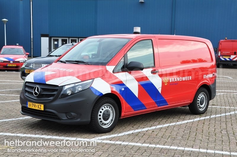 01-0108 Personeel/Materiaalvoertuig