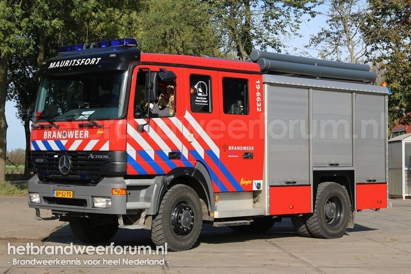 19-6632 Tankautospuit