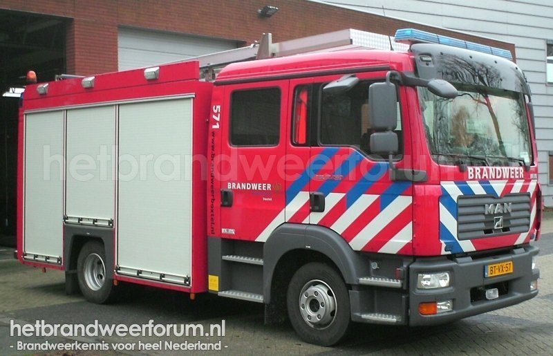 21-3471 Hulpverleningsvoertuig