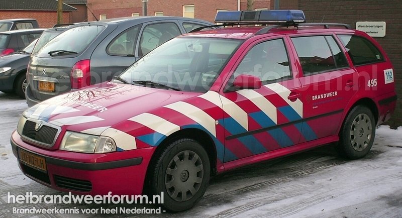 21-495 Dienstauto (20-NZ-LH)