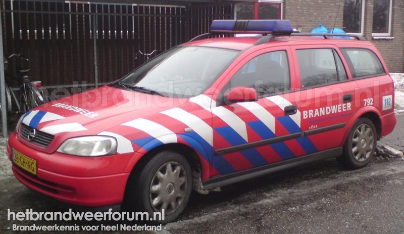 21-791 Dienstauto (33-GH-NG)