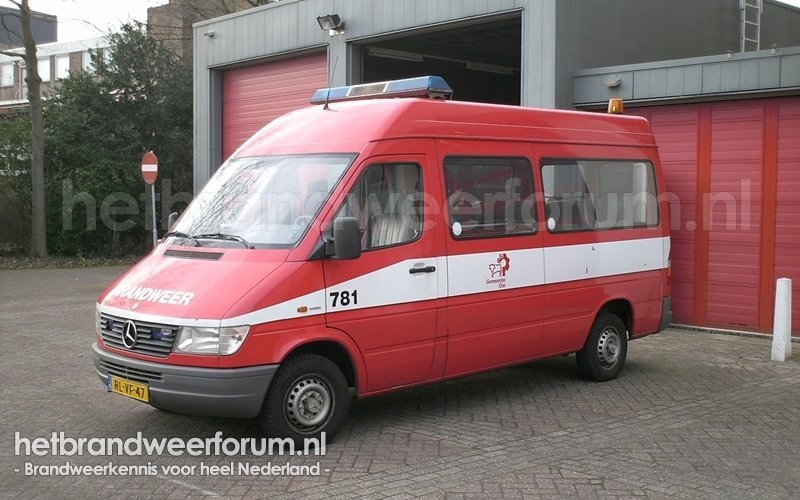 80-781 Dienstbus (RL-VF-47)