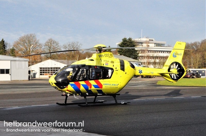 Lifeliner 4 (PH-DOC)