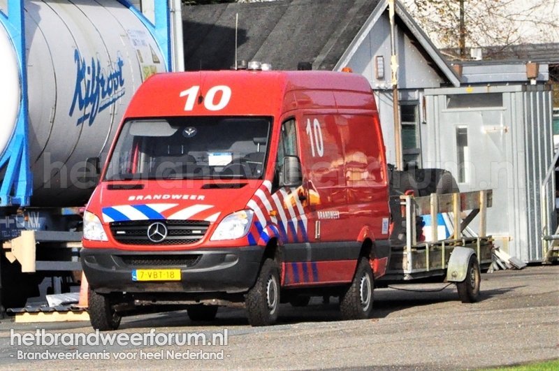 03-10 Gereedschaps/Materiaalvoertuig