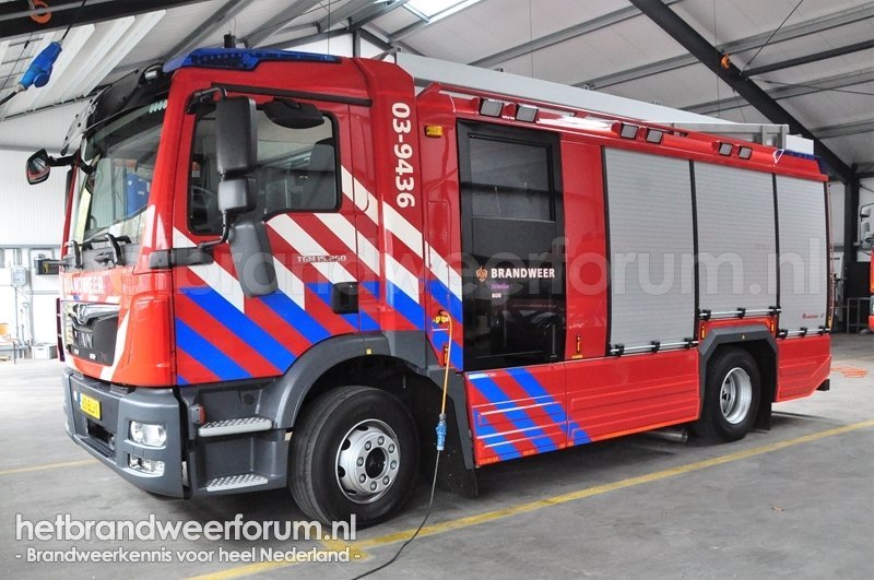 03-9436 Tankautospuit