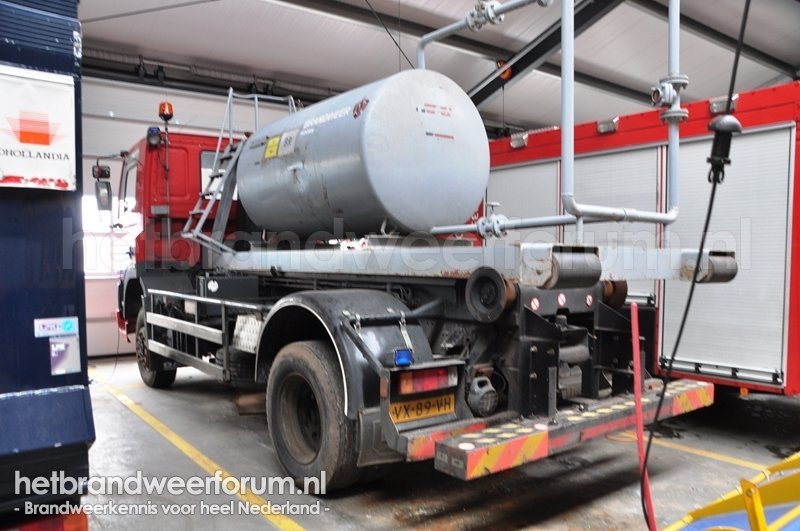 03-9482 Haakarmvoertuig