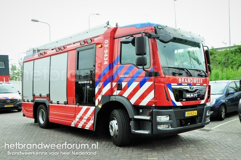 03-9434 Tankautospuit