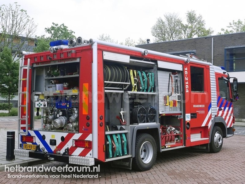 16-2164 Schuimblusvoertuig