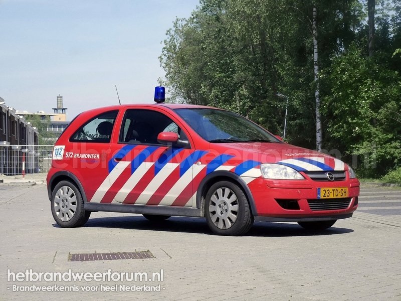 16-572 Dienstauto (23-TD-SH)