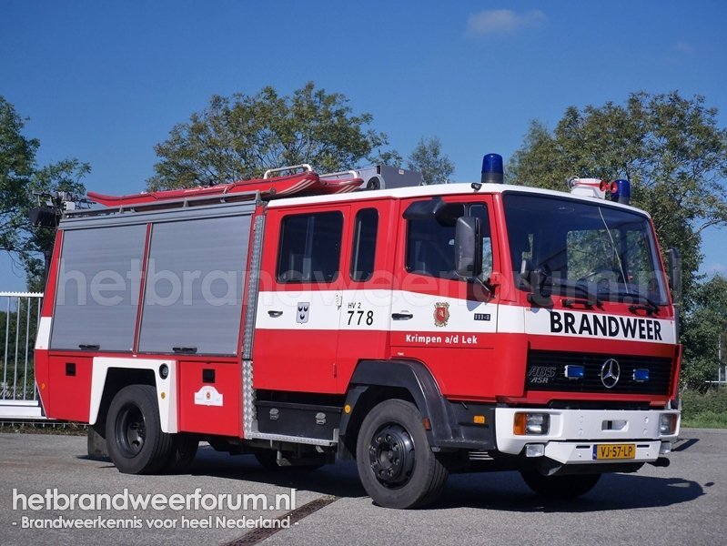 16-778 Hulpverleningsvoertuig (VJ-57-LP)