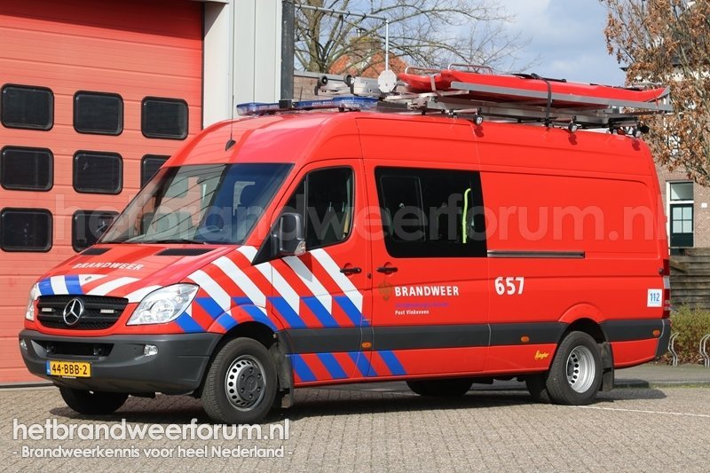 657 Personeels/Materiaalvoertuig