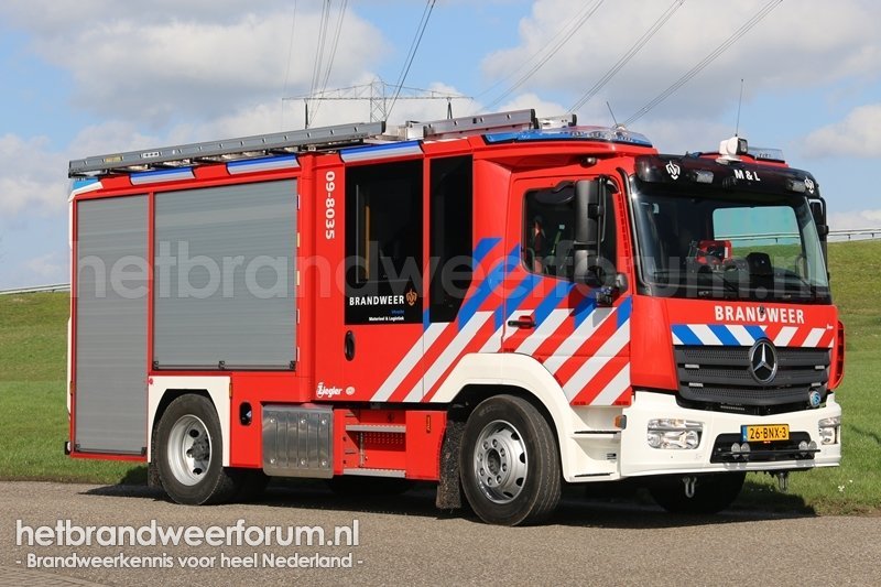 09-8035 M&L Tankautospuit