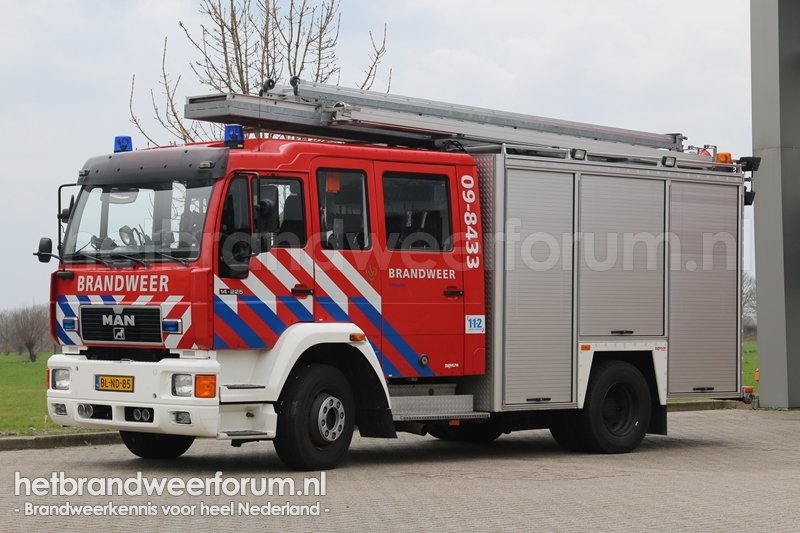 09-8433 Tankautospuit