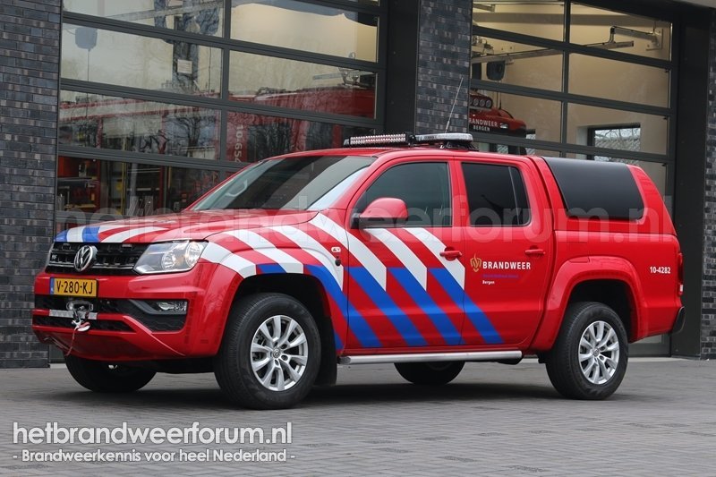 10-4282 Personeels/Materiaalvoertuig