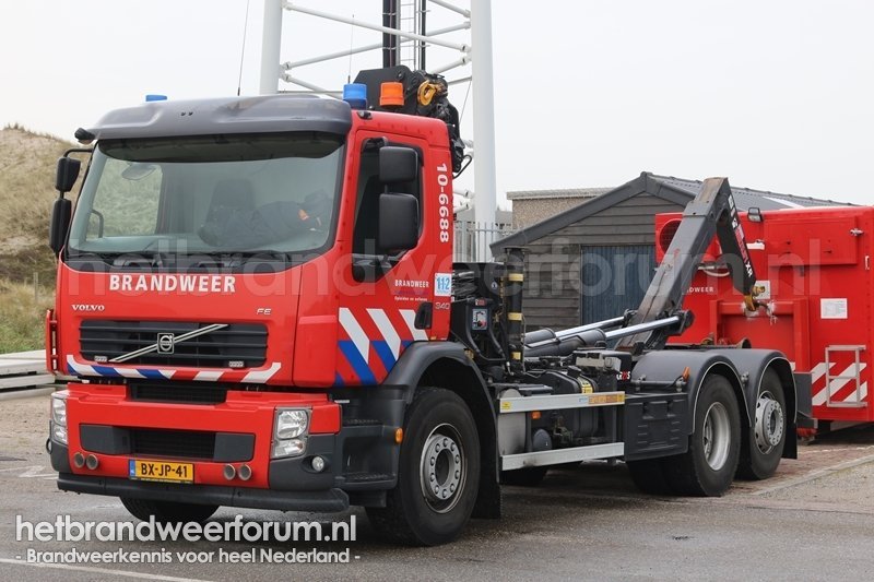 10-6688 Haakarmvoertuig