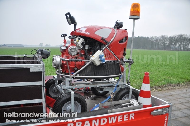 04-2562 Motorspuitaanhanger