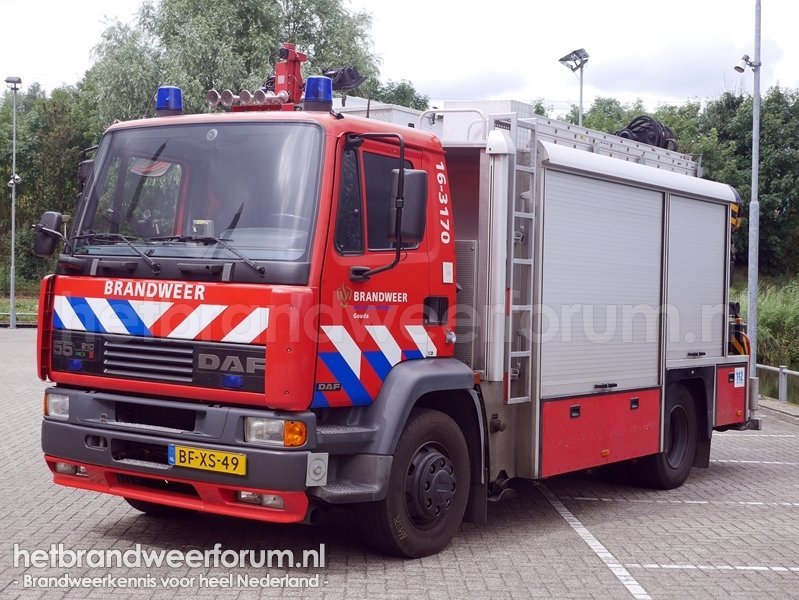 16-3170 Hulpverleningsvoertuig