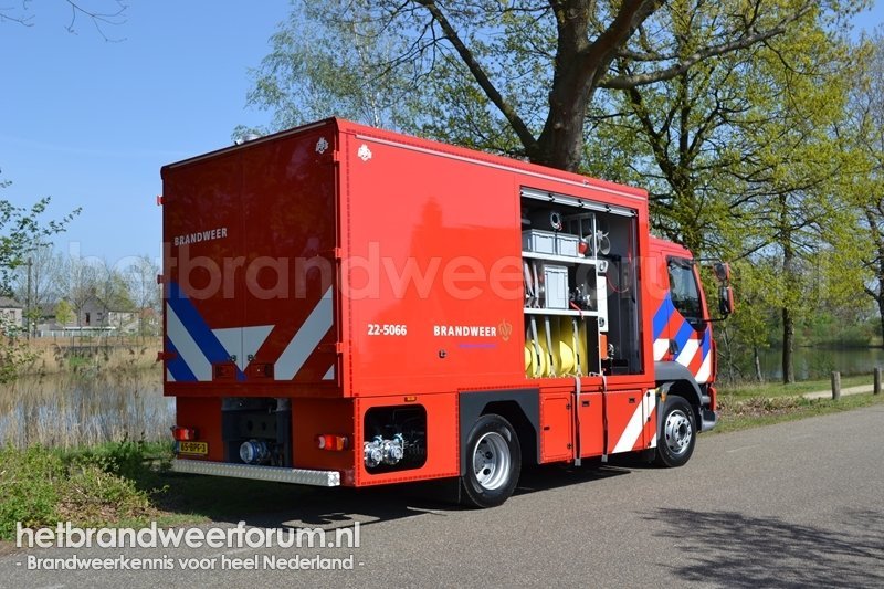 22-5066 Slangenvoertuig