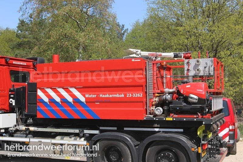 23-3261 Watertankhaakarmbak