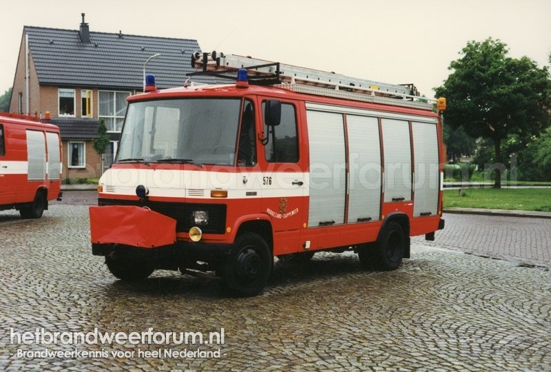 576 Hulpverleningsvoertuig (BF-92-TL)