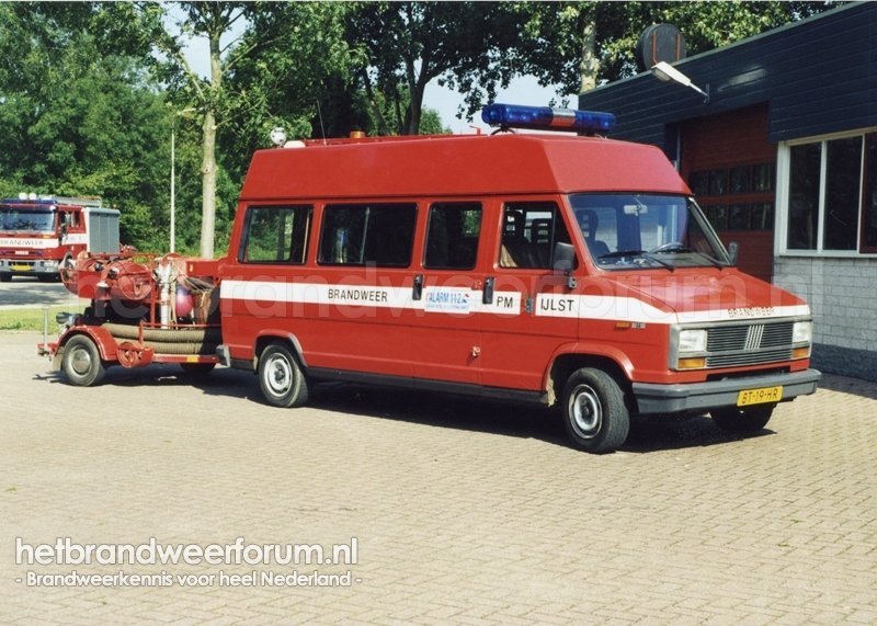 784 Dienstbus (BT-19-HR)