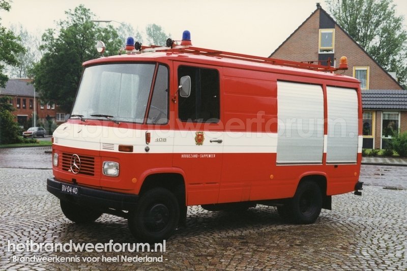 586 Slangenvoertuig (BV-04-40)