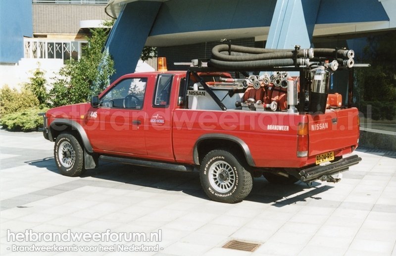 445 Personeel/Materiaalvoertuig (BZ-24-RG)