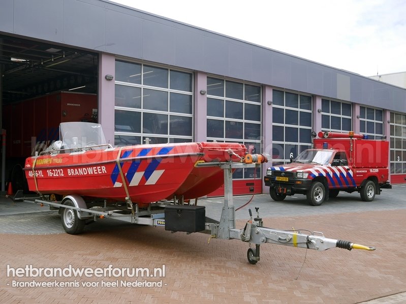 16-2212 Boot