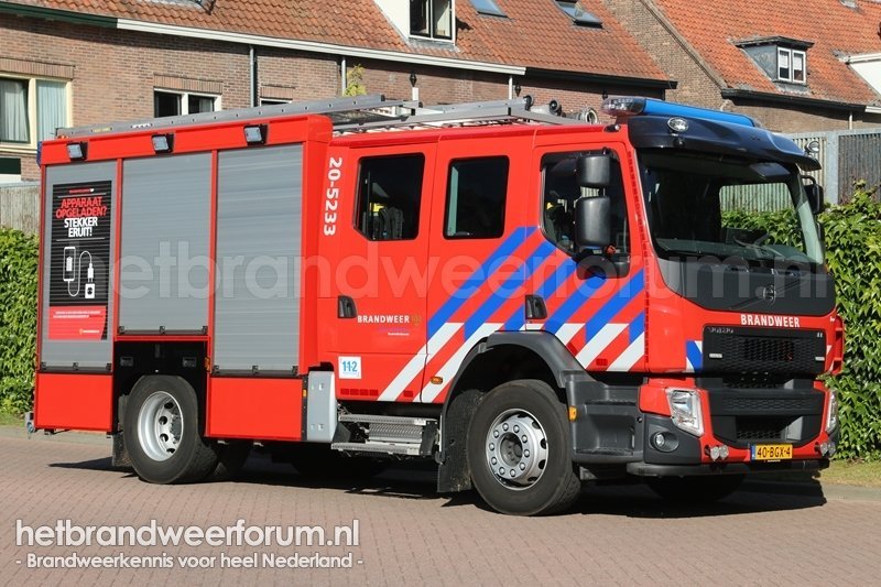 20-5233 Tankautospuit