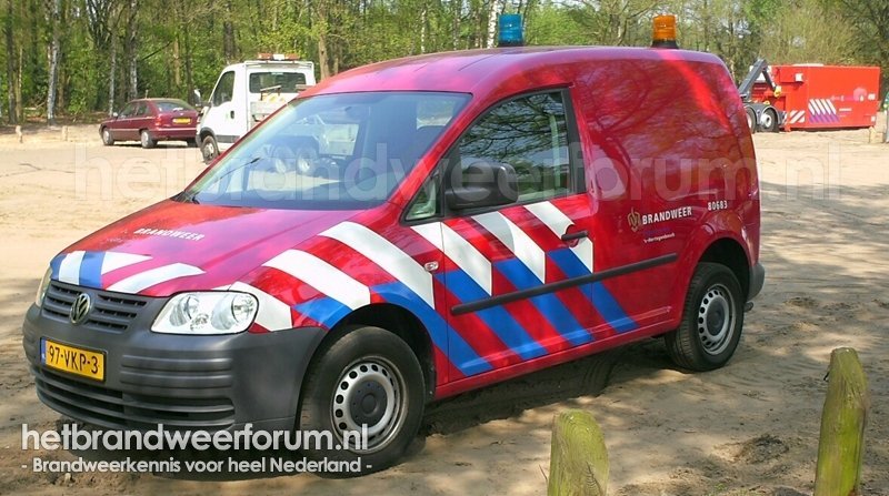 80-683 Personeel/Materiaalvoertuig (97-VKP-3)