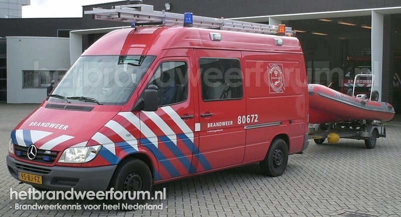 21-2011 Waterongevallenvoertuig (95-BJ-FZ)