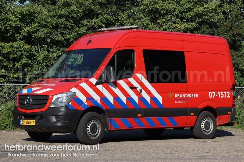 07-1572 Personeel/Materiaalvoertuig