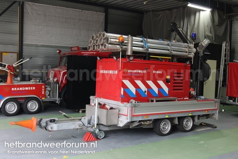 07-9269 Bronpompaanhanger
