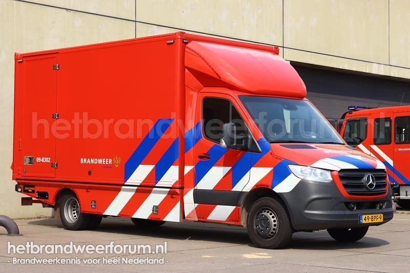 09-8302 Gereedschap/Materiaalvoertuig