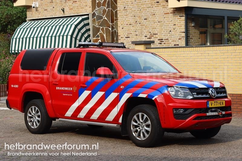 10-4283 Personeels/Materiaalvoertuig