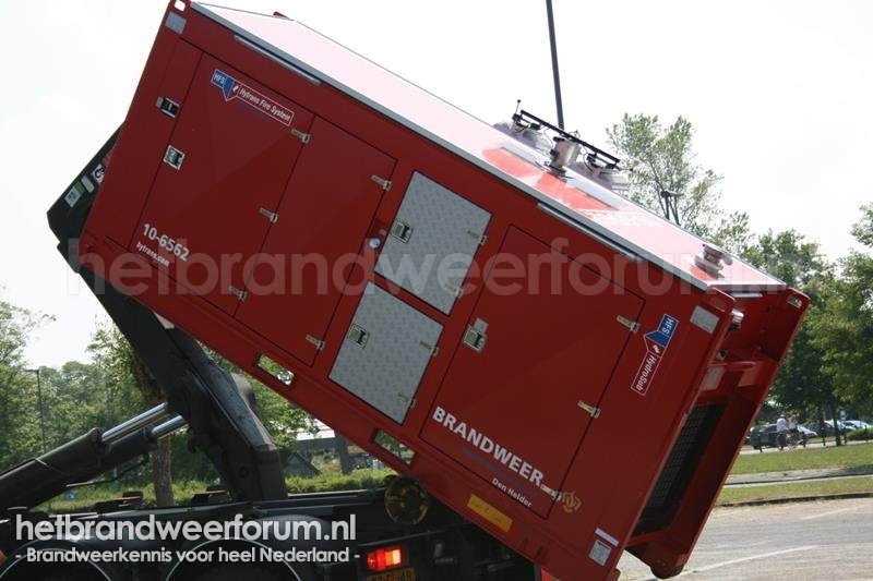 10-6562 Dompelpomphaakarmbak