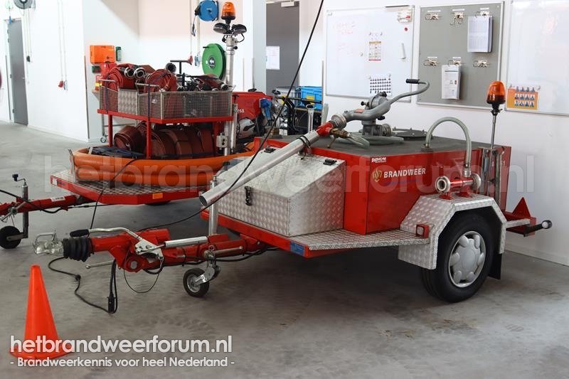 09-04PBA Poederblusaanhanger