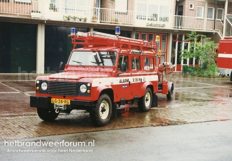 525 Personeel/Materiaalvoertuig (LG-28-RG)