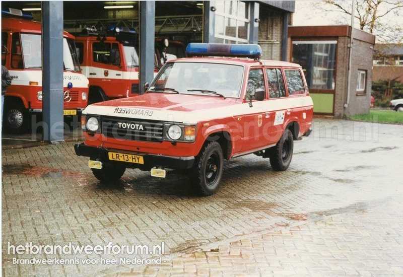 66-881 Gereedschap/Materiaalvoertuig (LR-13-HY)