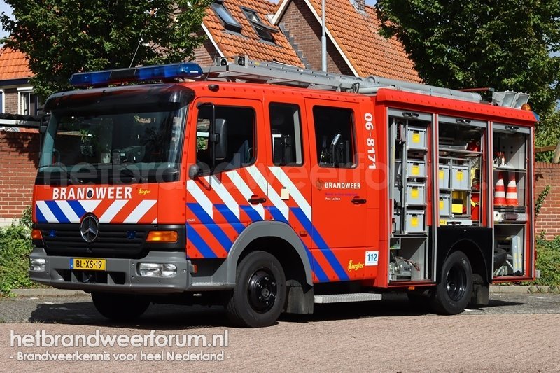 06-8171 Hulpverleningsvoertuig