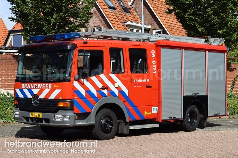 06-8171 Hulpverleningsvoertuig