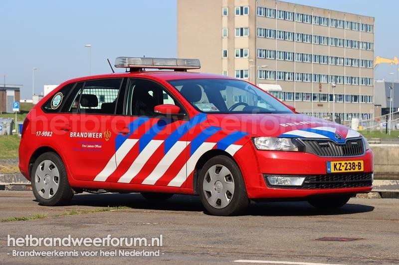 17-9082 Dienstauto Fire Liaison Officer