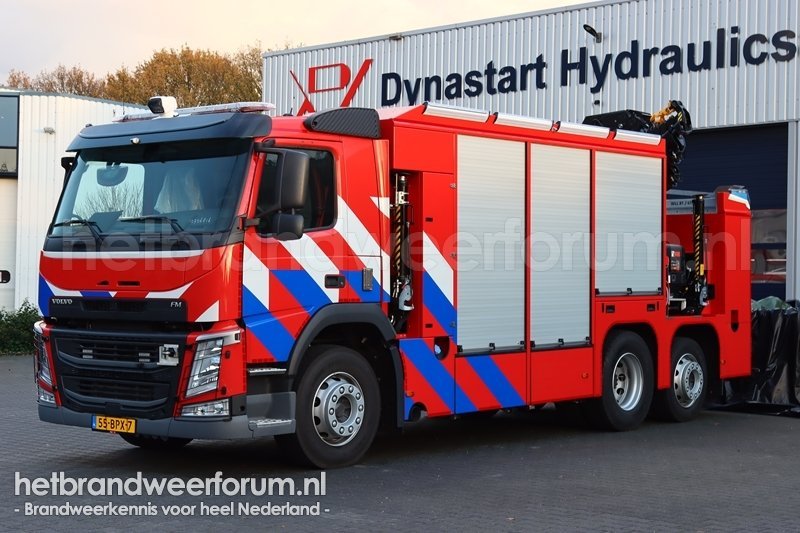 13-5171 Hulpverleningsvoertuig